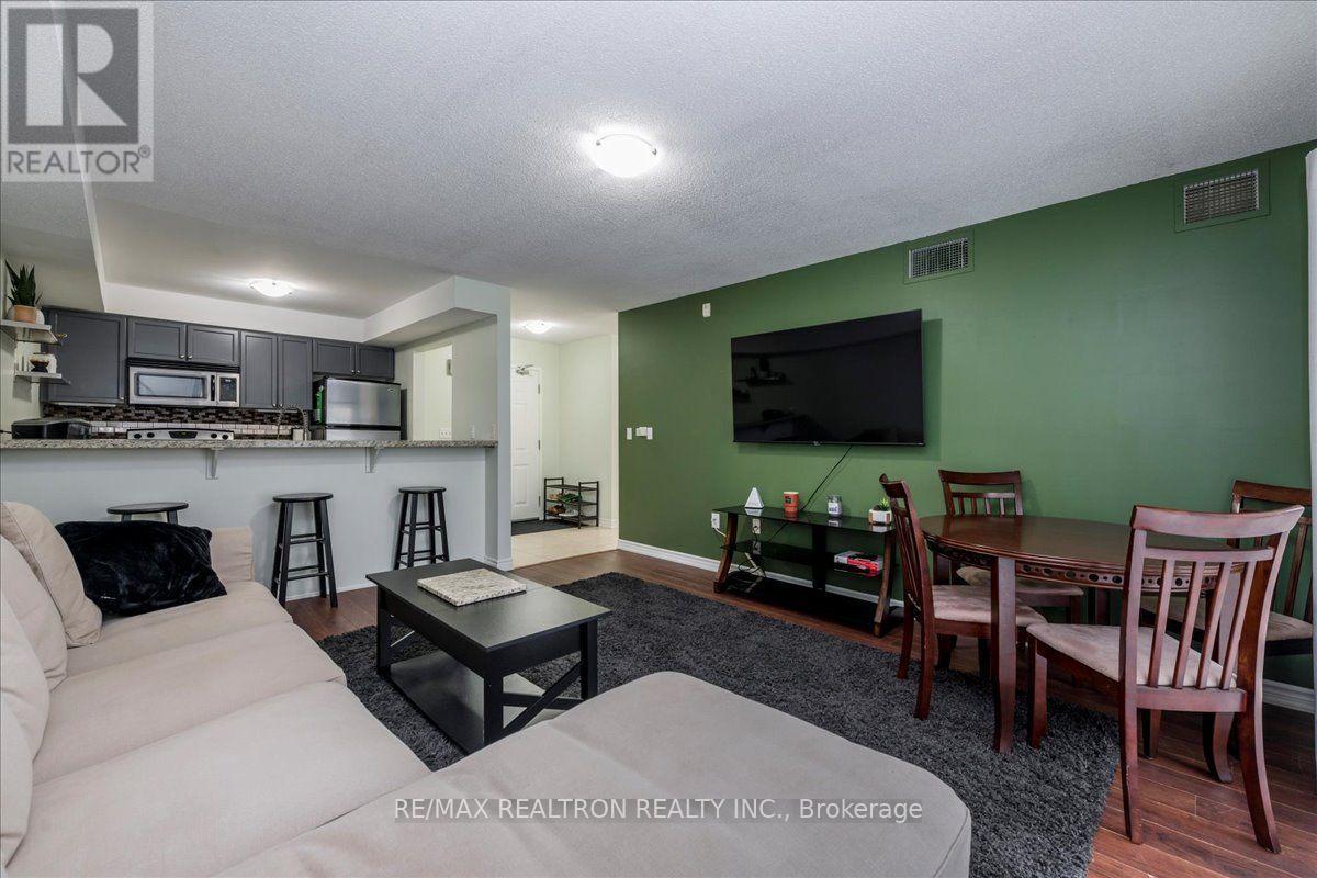 3 - 43 Coulter Street, Barrie, Ontario  L4N 6L9 - Photo 14 - S13598018