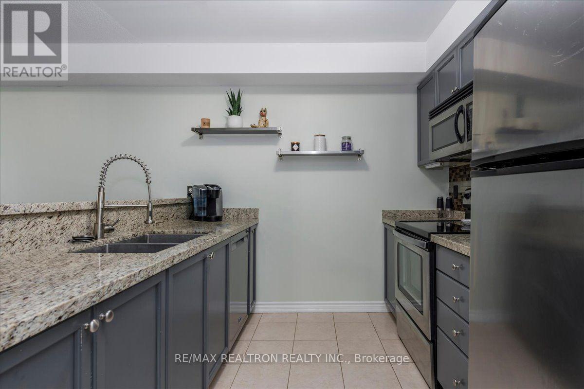 3 - 43 Coulter Street, Barrie, Ontario  L4N 6L9 - Photo 5 - S13598018