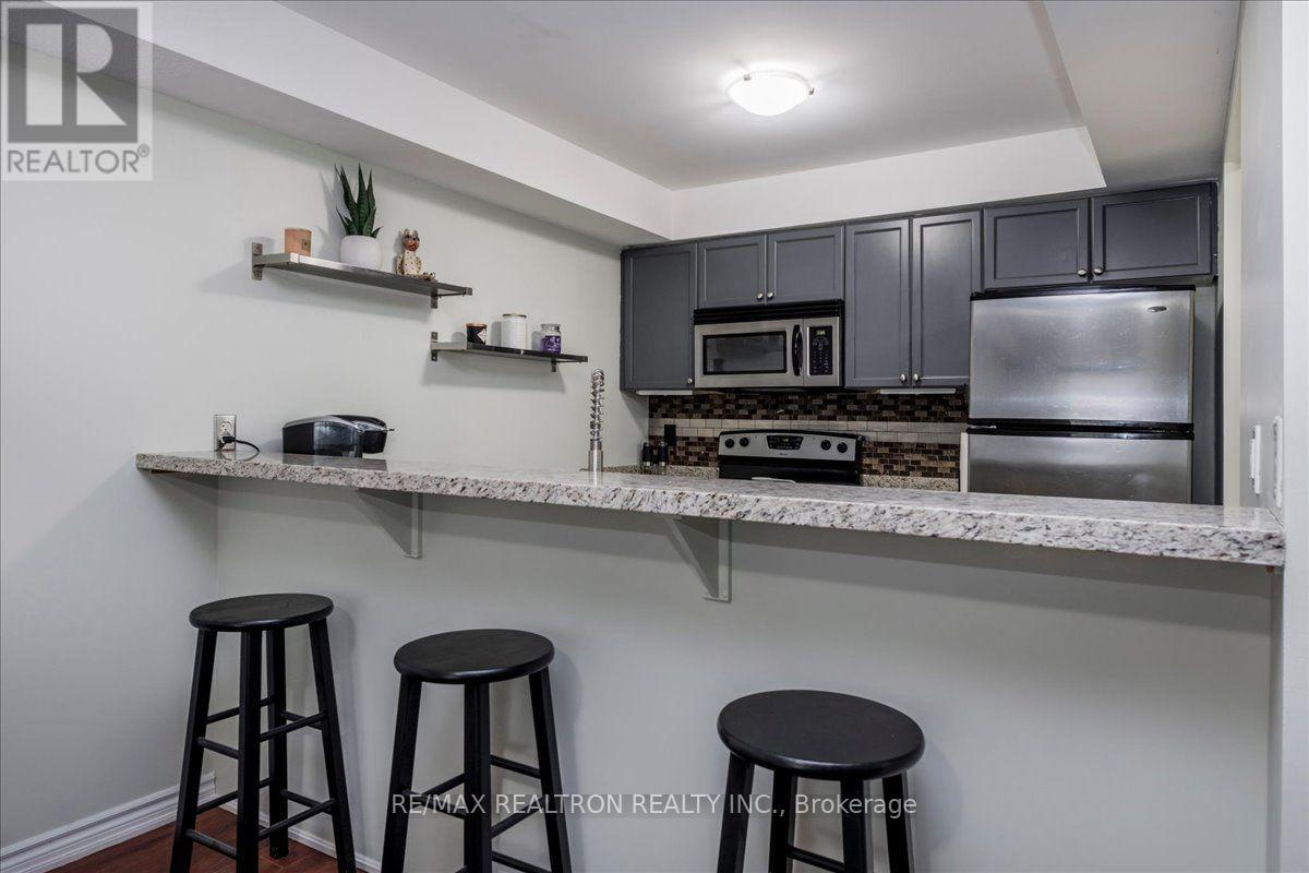3 - 43 Coulter Street, Barrie, Ontario  L4N 6L9 - Photo 9 - S13598018