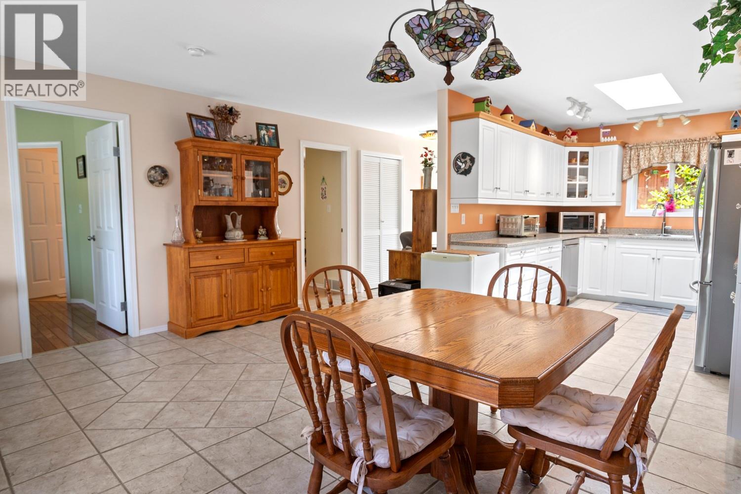 13532 Mountain Shores Road, Boswell, British Columbia  V0B 1A4 - Photo 11 - 10395275