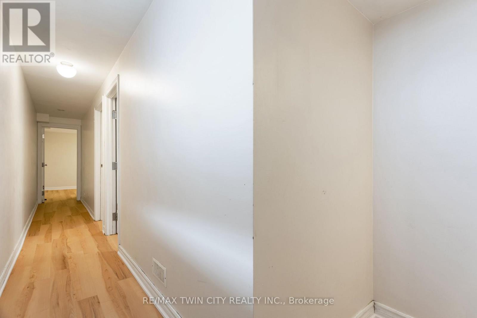 25 Saunby Street, London North, Ontario  N6G 1A2 - Photo 30 - X13597898