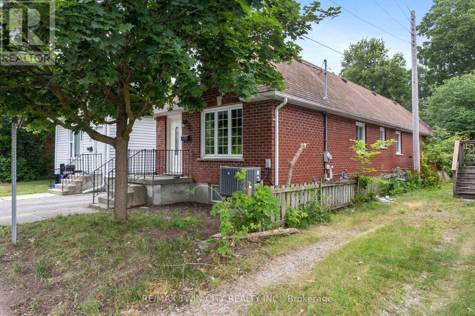 25 Saunby Street, London North, Ontario  N6G 1A2 - Photo 43 - X13597898
