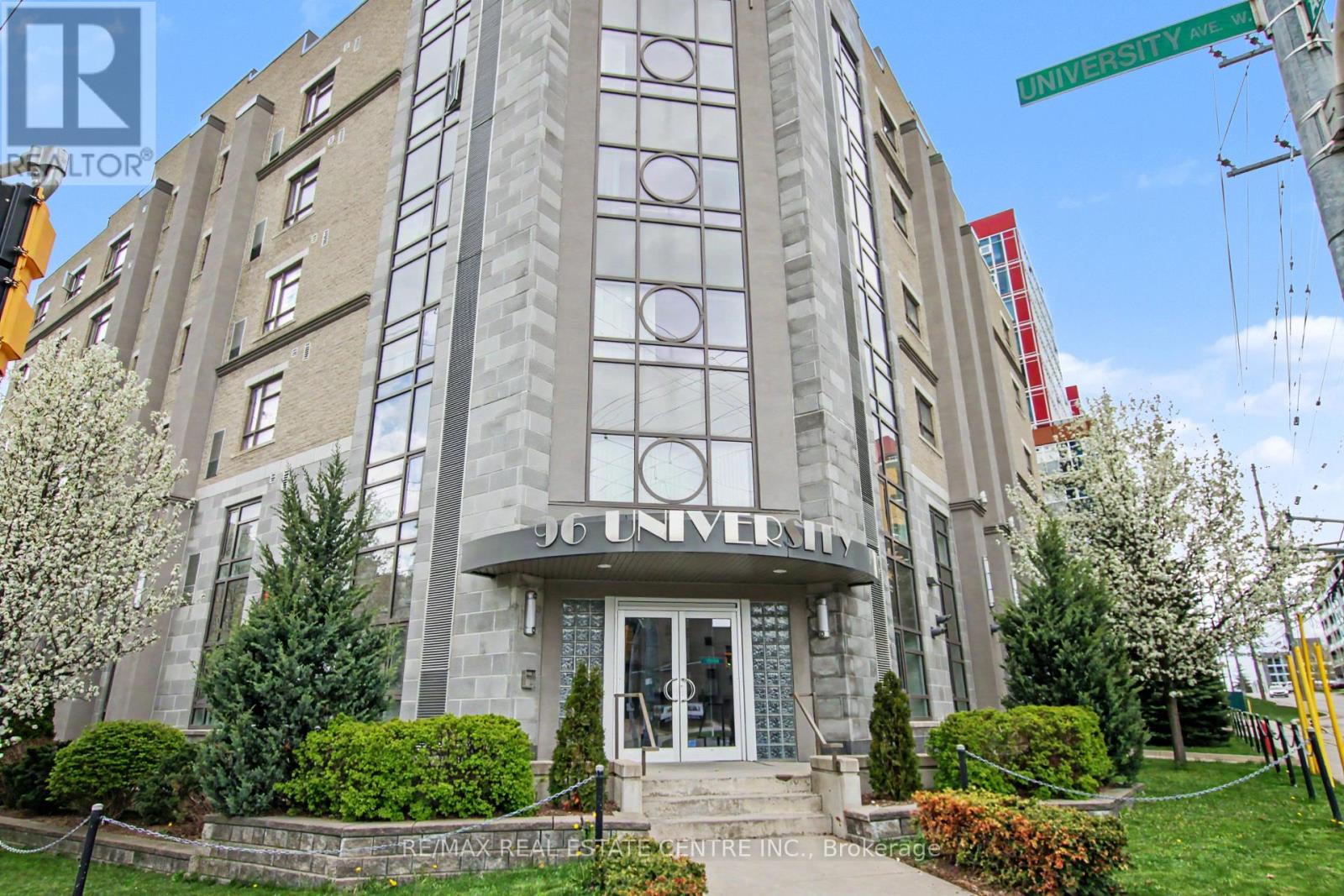 96 UNIVERSITY AVENUE W, Waterloo, Ontario