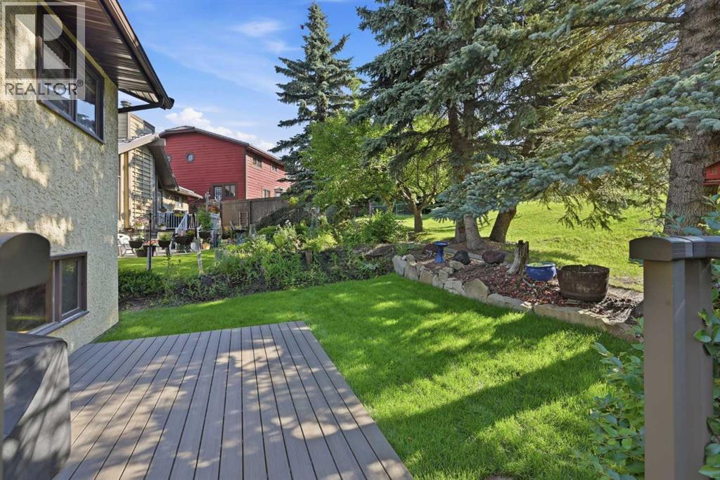 149 Edgehill Drive NW, Calgary, Alberta  T3A 2W5 - Photo 30 - A2329520