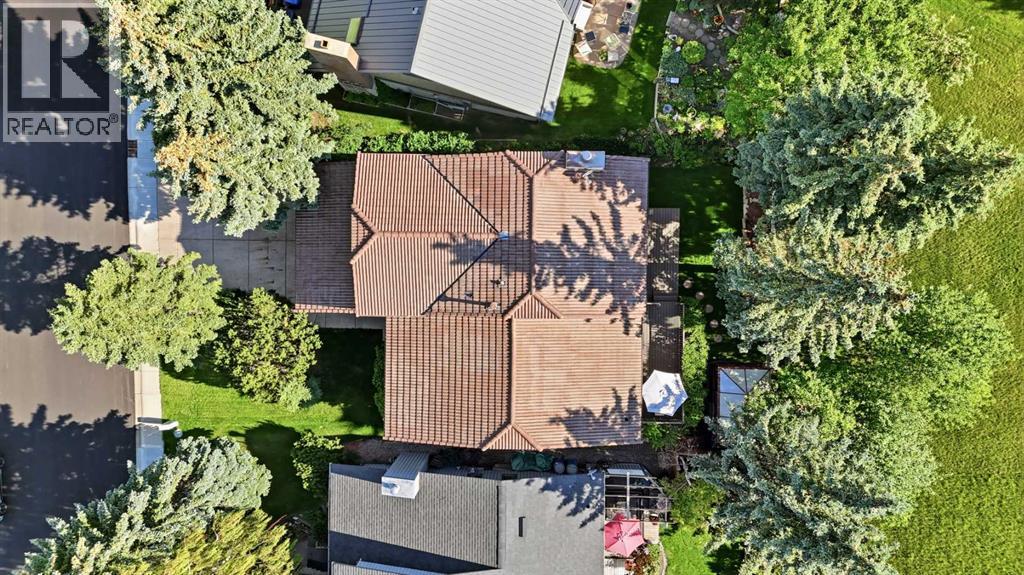 149 Edgehill Drive NW, Calgary, Alberta  T3A 2W5 - Photo 4 - A2329520