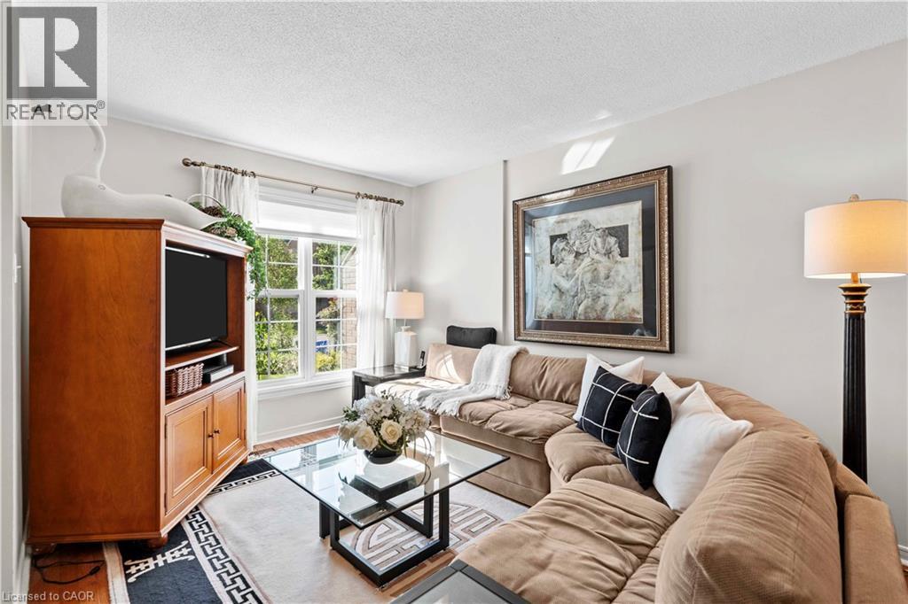 2272 Mowat Avenue Unit# 56, Oakville, Ontario  L6H 5L8 - Photo 4 - 40850591