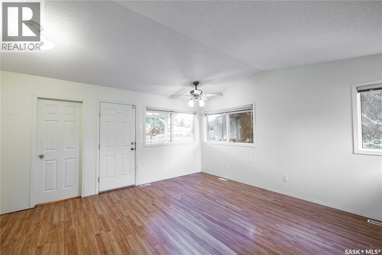 2808 Clarence Avenue S, Saskatoon, Saskatchewan  S7J 1M8 - Photo 11 - SK043358
