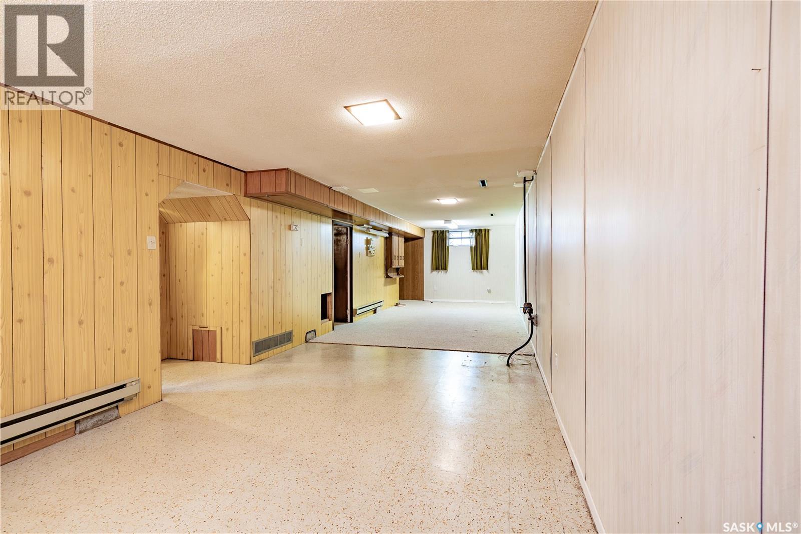 2808 Clarence Avenue S, Saskatoon, Saskatchewan  S7J 1M8 - Photo 30 - SK043358