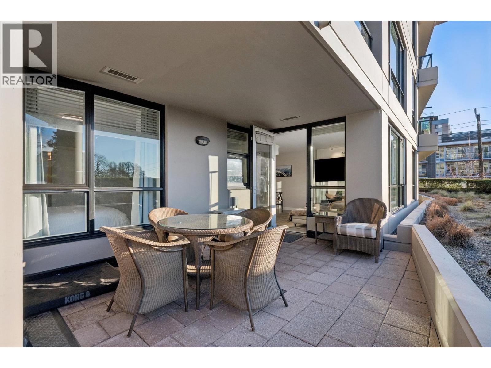 North Vancouver Apartment for sale:  2 bedroom 933 sq.ft. (Listed 2026-07-22)