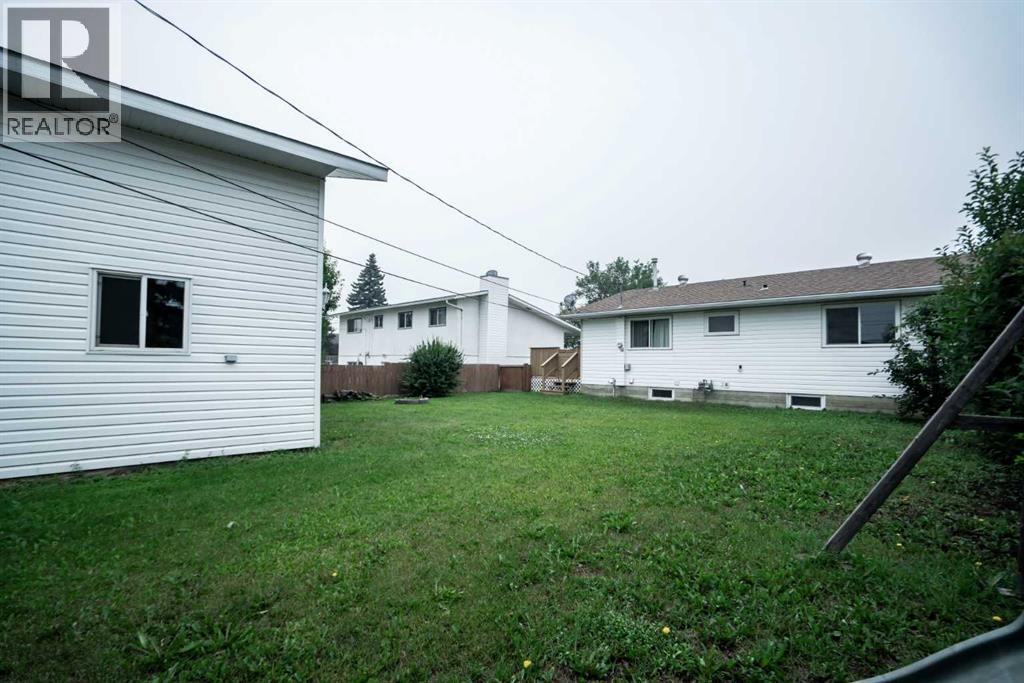 4904 52 St, Grimshaw, Alberta  T0H 1W0 - Photo 22 - A2311662