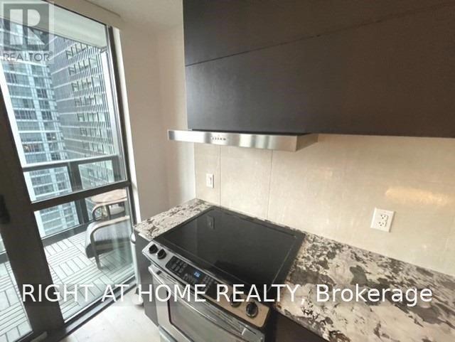 2409 - 101 Charles Street E, Toronto, Ontario  M4Y 0A9 - Photo 14 - C13598202
