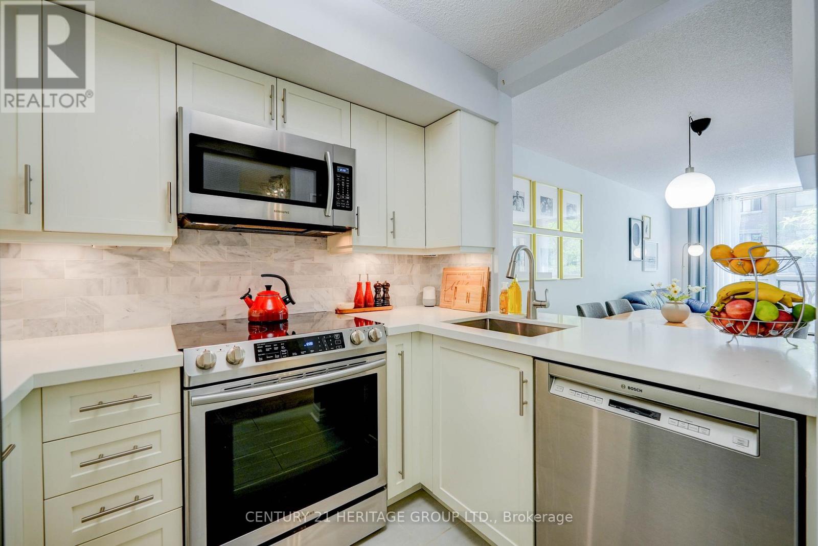 207 - 92 King Street E, Toronto, Ontario  M5C 2V8 - Photo 5 - C13598248