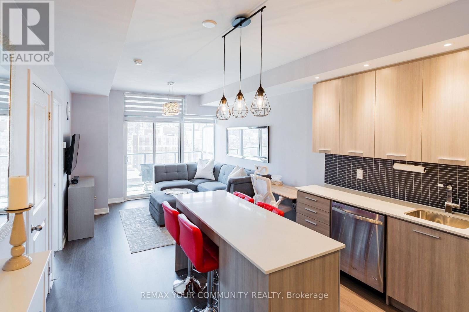 1412 - 105 George Street, Toronto, Ontario  M5A 0L4 - Photo 7 - C13598302