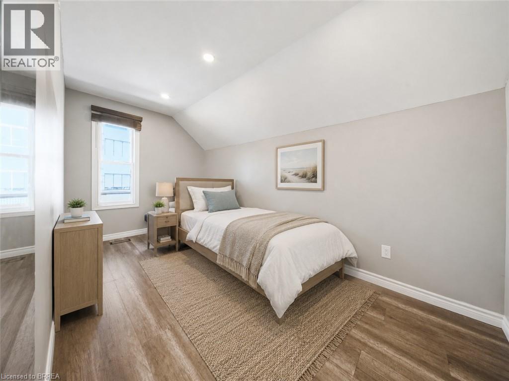 137 Brock Street, Brantford, Ontario  N3S 5V8 - Photo 18 - 40850533