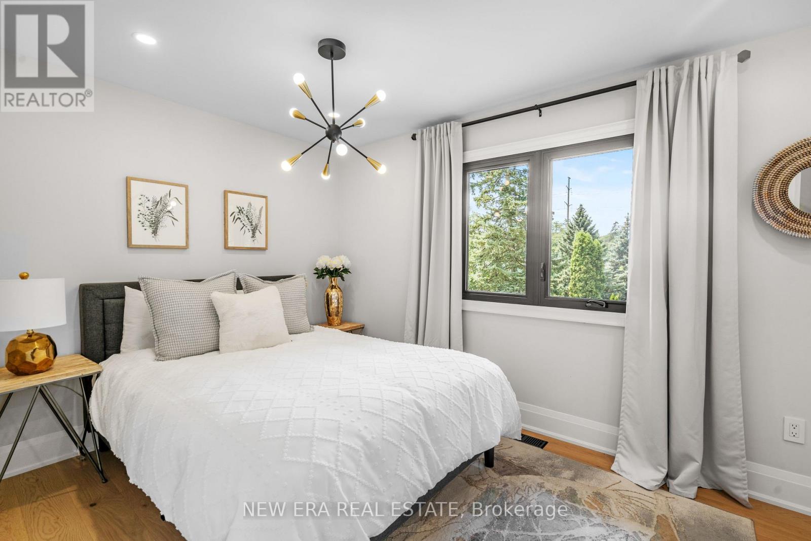 261 Pinetree Way, Mississauga, Ontario  L5G 2R4 - Photo 25 - W13598318