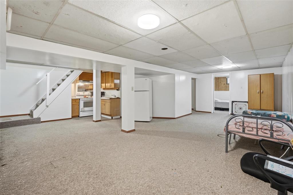 54 Heft Crescent, Winnipeg, Manitoba  R2P 1N4 - Photo 30 - 202617422