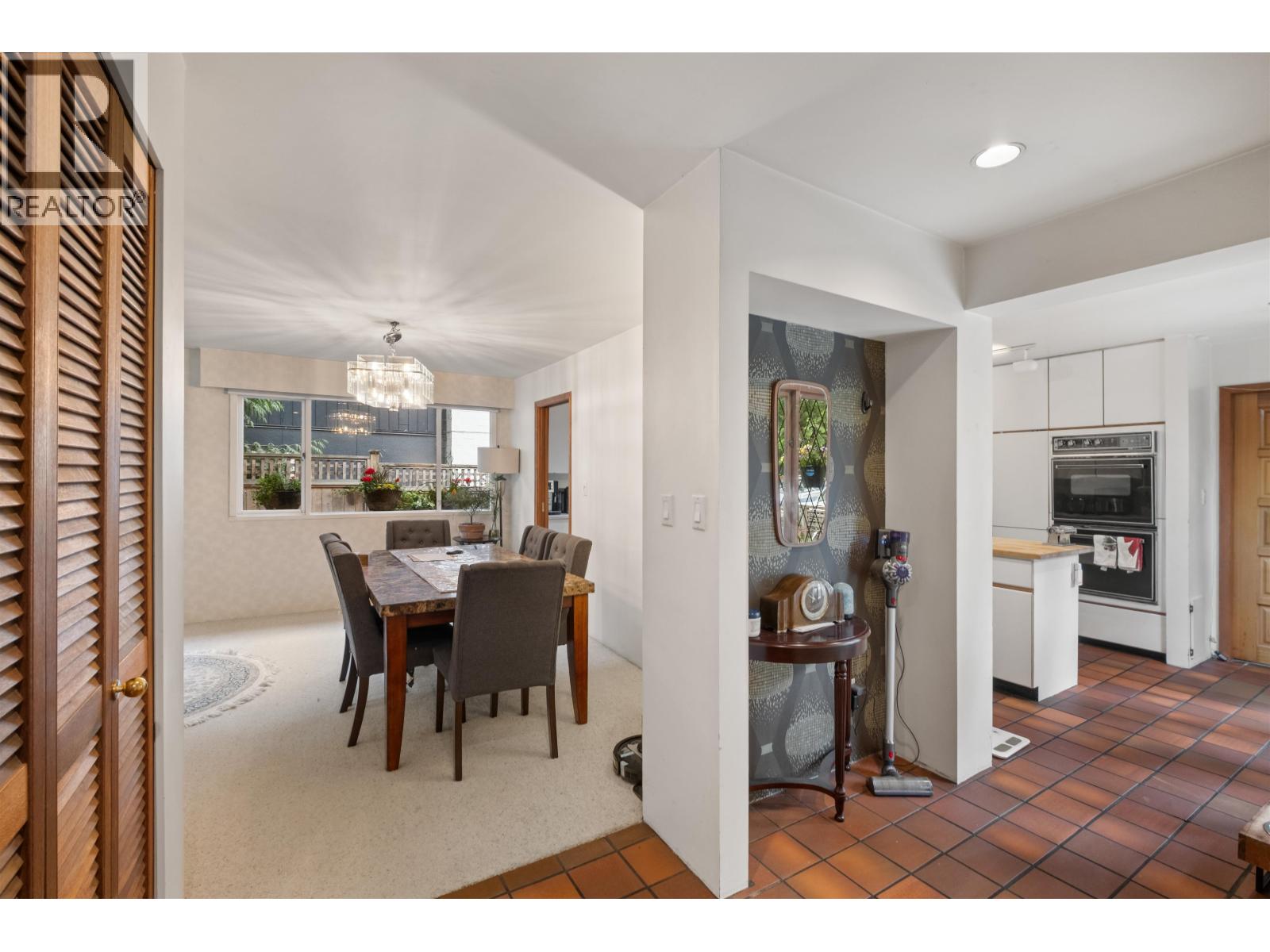 886 E 29th Street, North Vancouver, British Columbia V7K 1B8 - Photo 8 - R3149054