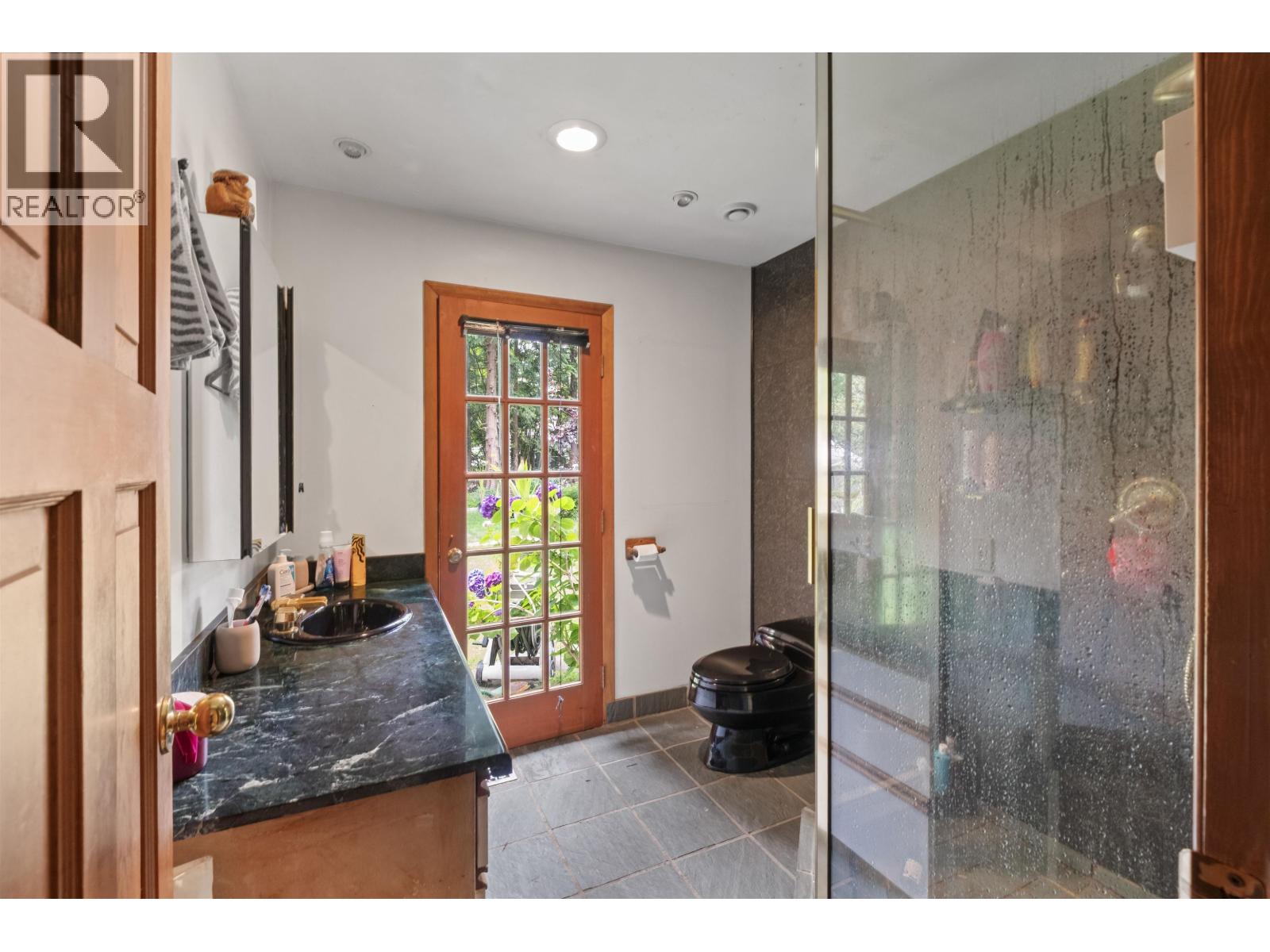 886 E 29th Street, North Vancouver, British Columbia V7K 1B8 - Photo 14 - R3149054