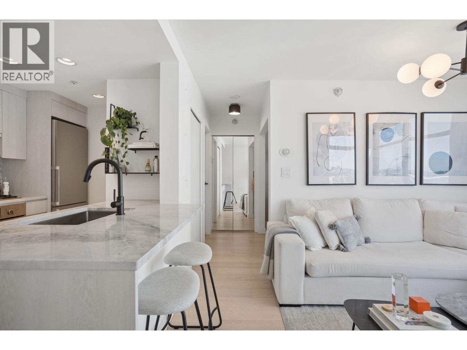 2905 198 Aquarius Mews, Vancouver, British Columbia  V6Z 2Y4 - Photo 6 - R3148653