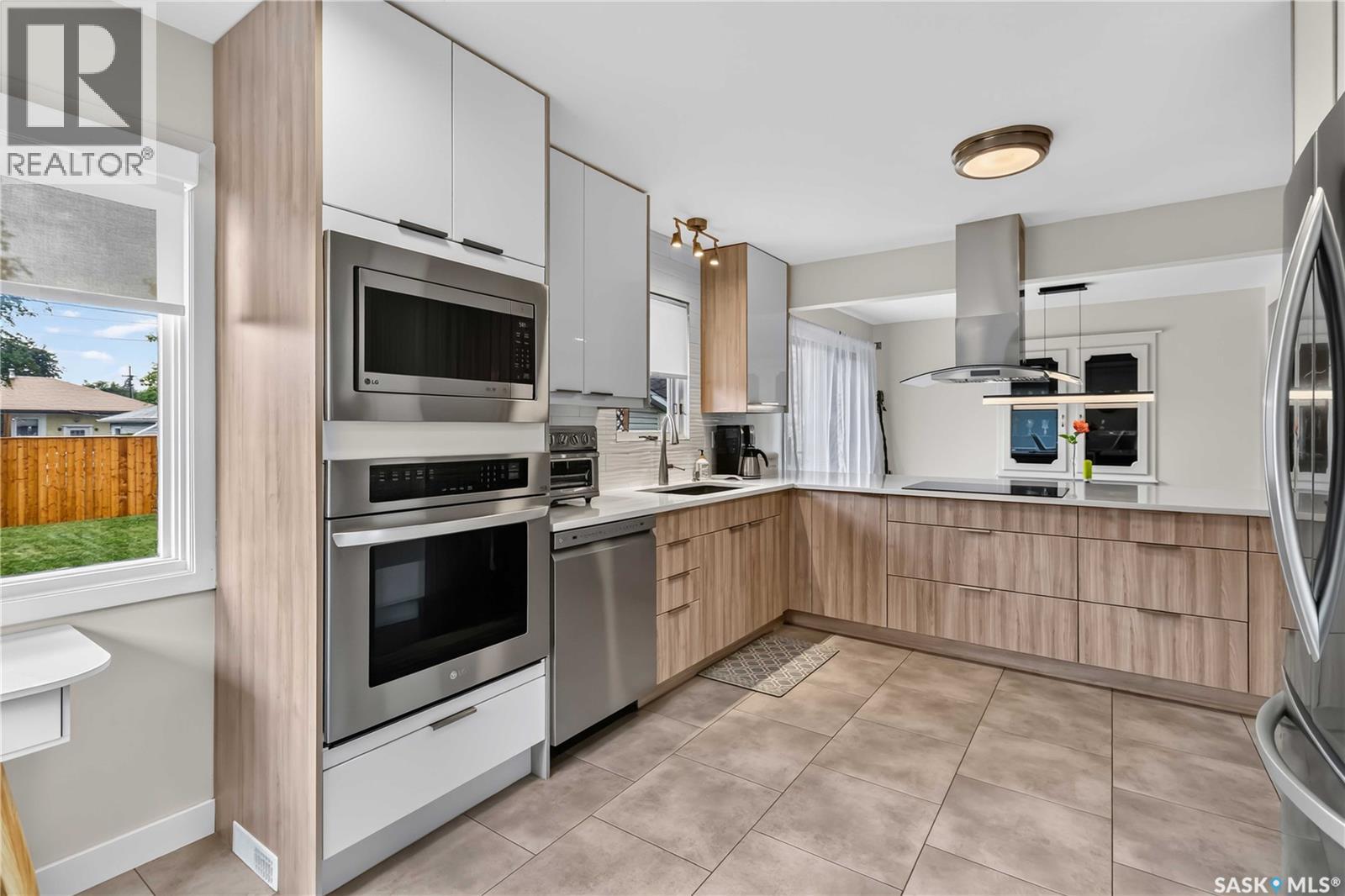 2326 Lansdowne Avenue, Saskatoon, Saskatchewan  S7J 1G9 - Photo 13 - SK043485