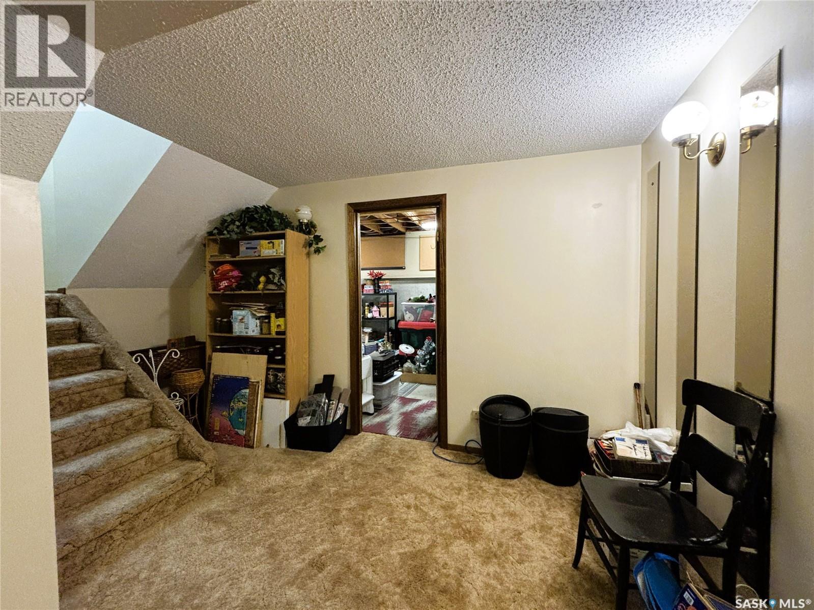 127 1128 Mckercher Drive, Saskatoon, Saskatchewan S7H 4Y7 - Photo 12 - SK043401