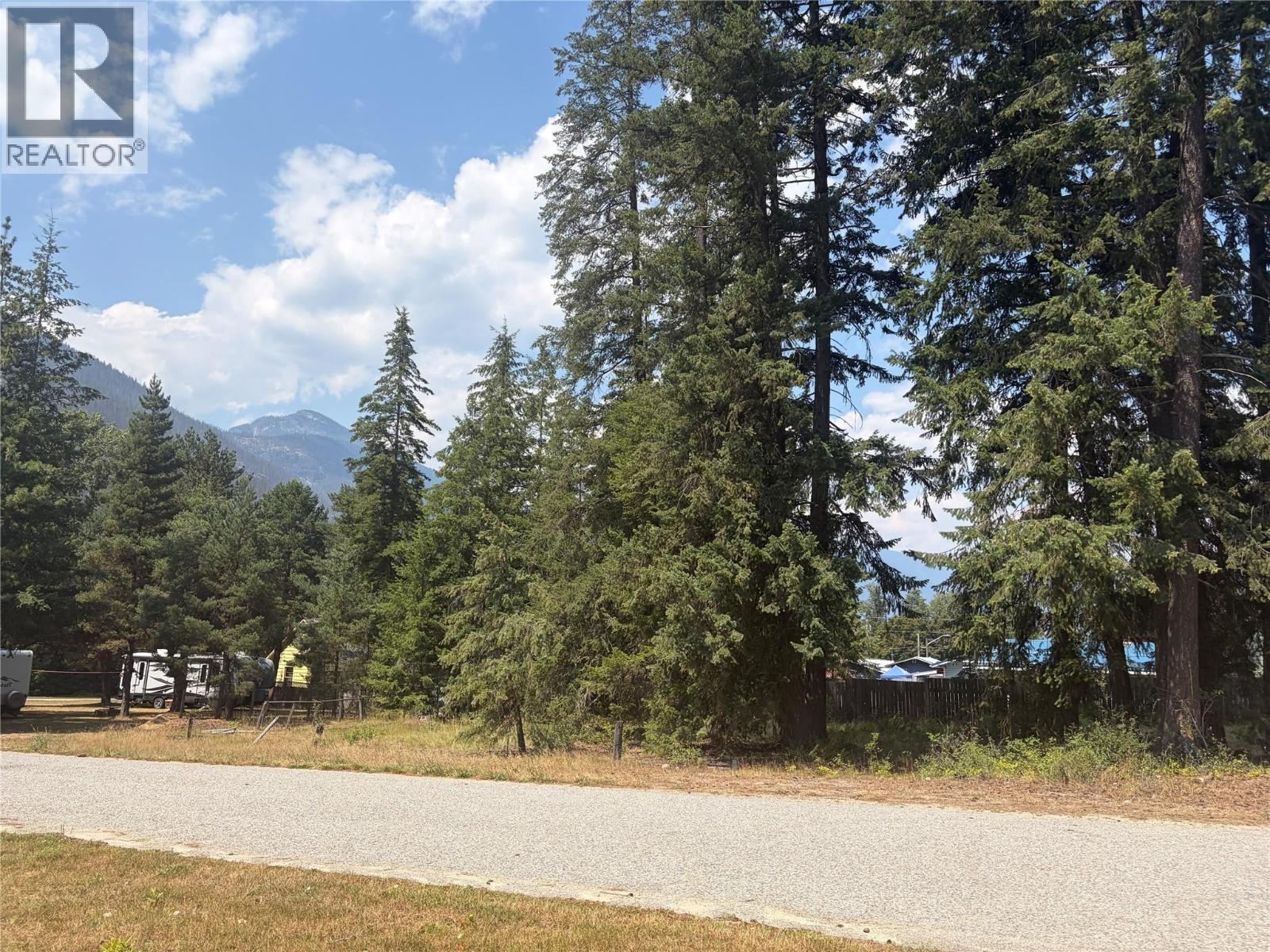 Harold Street Lot# 11&12, Slocan, British Columbia  V0G 2C0 - Photo 5 - 10395555