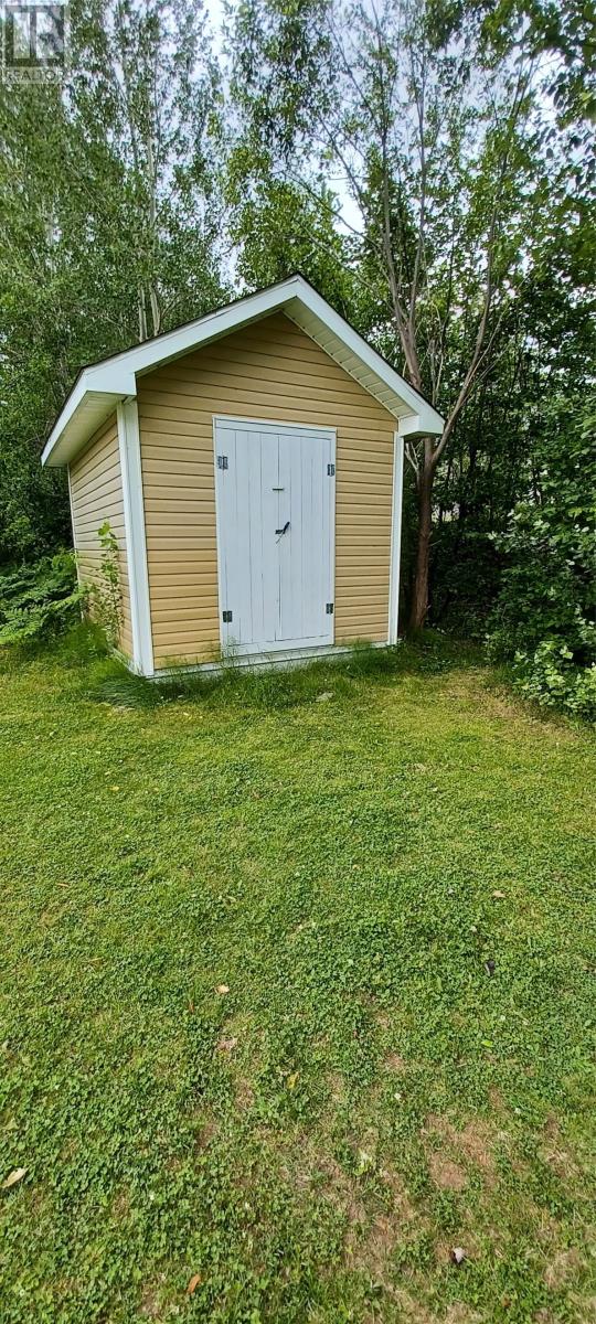 Photo 32