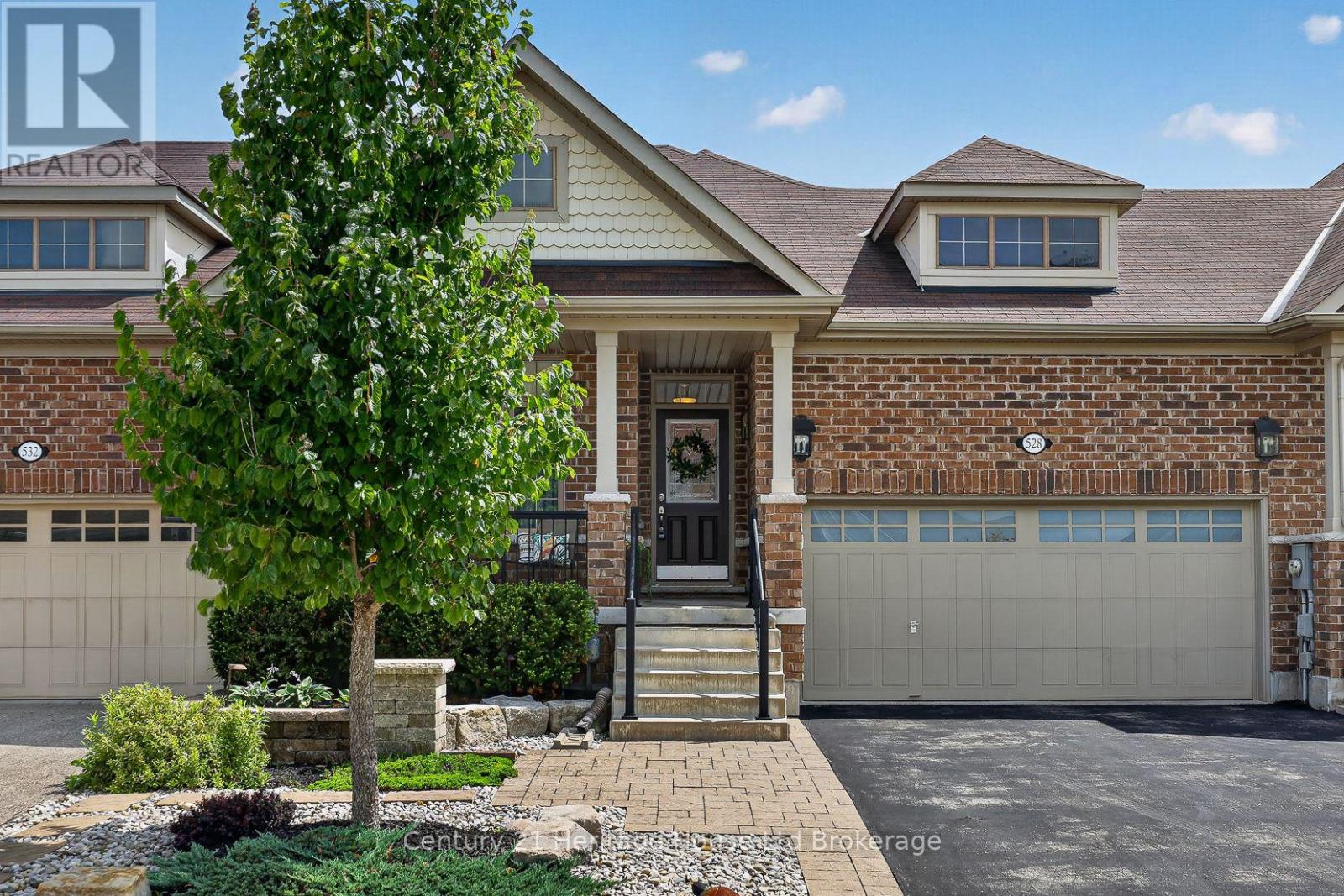 528 Baldwin Crescent, Woodstock, Ontario N4T 0G4 - Photo 2 - X13598572