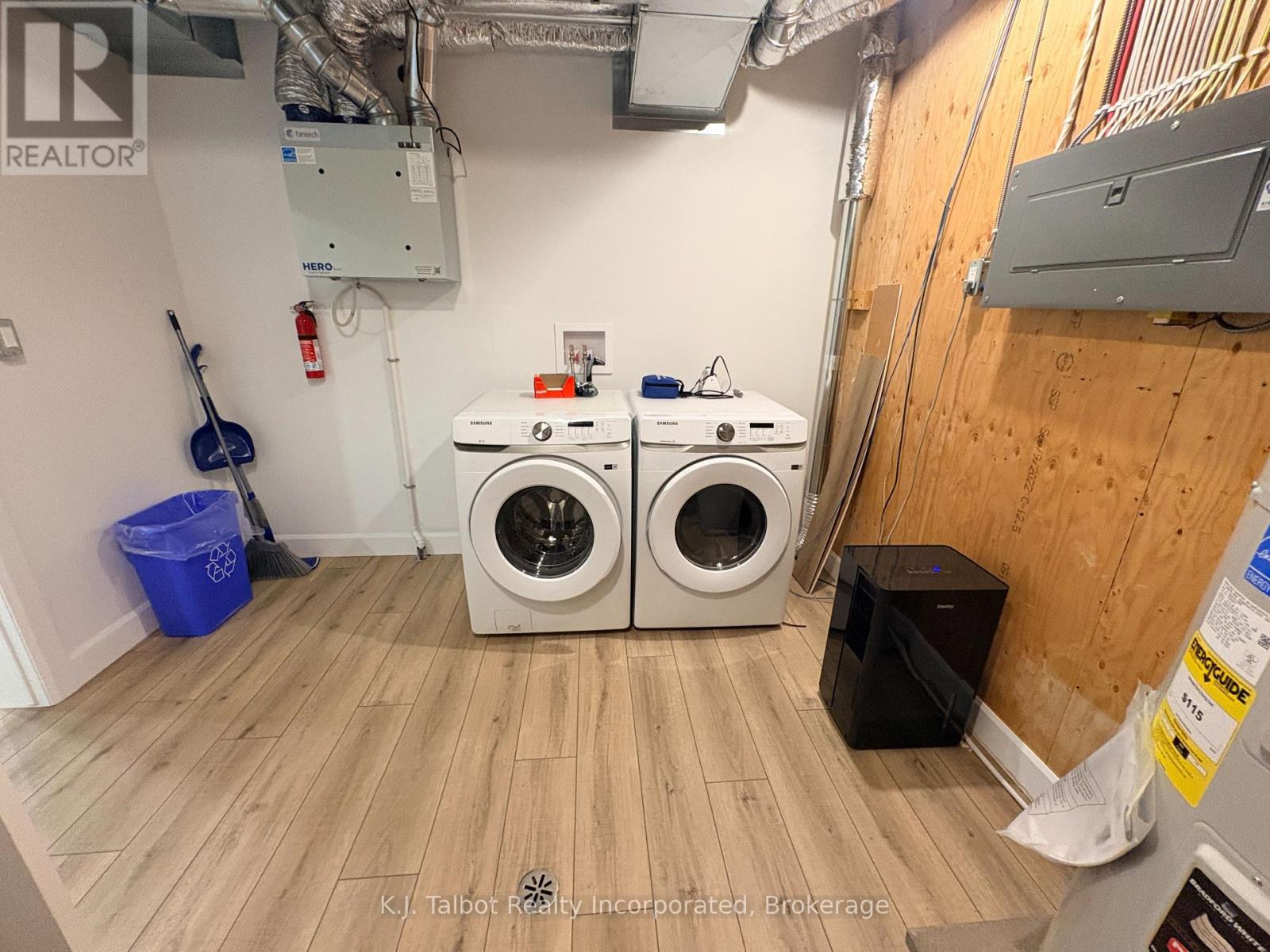Unit 2 - 451 Woodridge Drive, Goderich, Ontario  N7A 0C7 - Photo 10 - X13598550