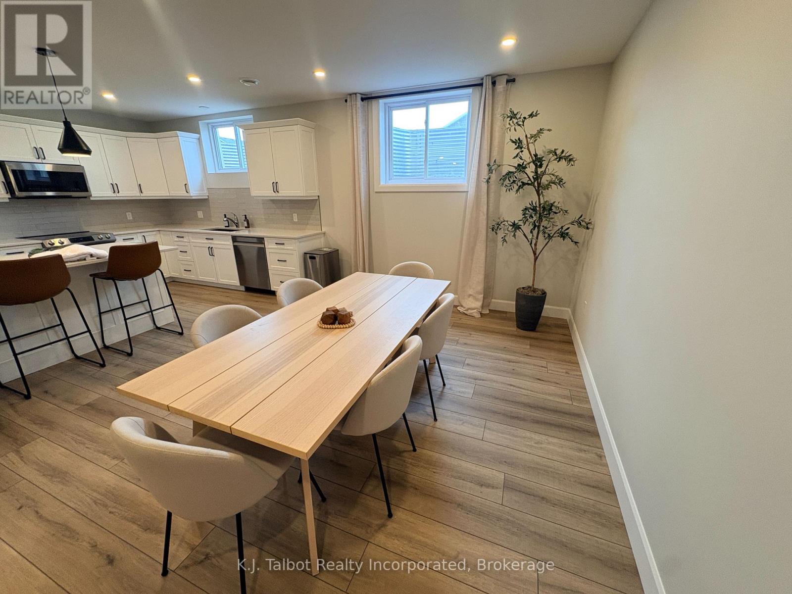 Unit 2 - 451 Woodridge Drive, Goderich, Ontario  N7A 0C7 - Photo 6 - X13598550