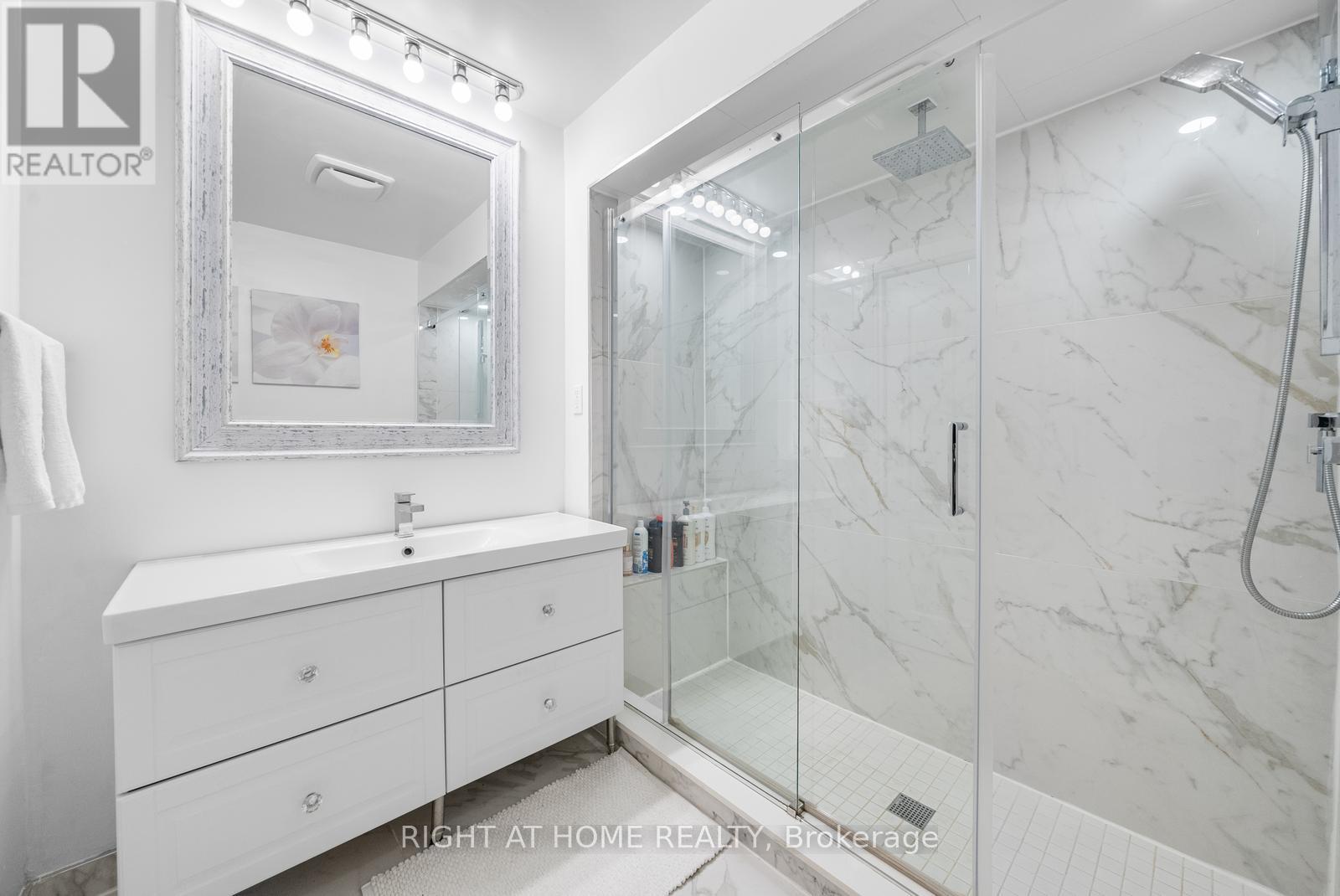 40 Heathview Avenue, Toronto, Ontario  M2K 2C1 - Photo 32 - C13598398