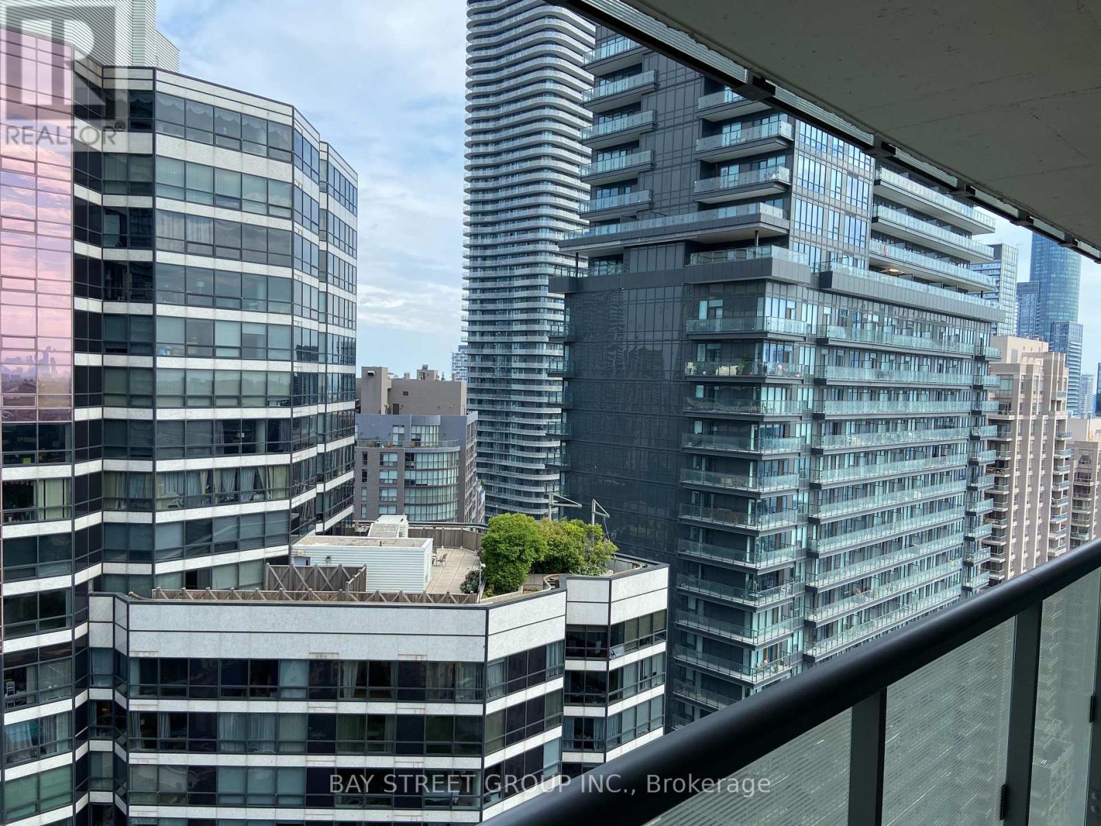 2811 - 57 St. Joseph Street, Toronto, Ontario  M5S 0C5 - Photo 18 - C13598456