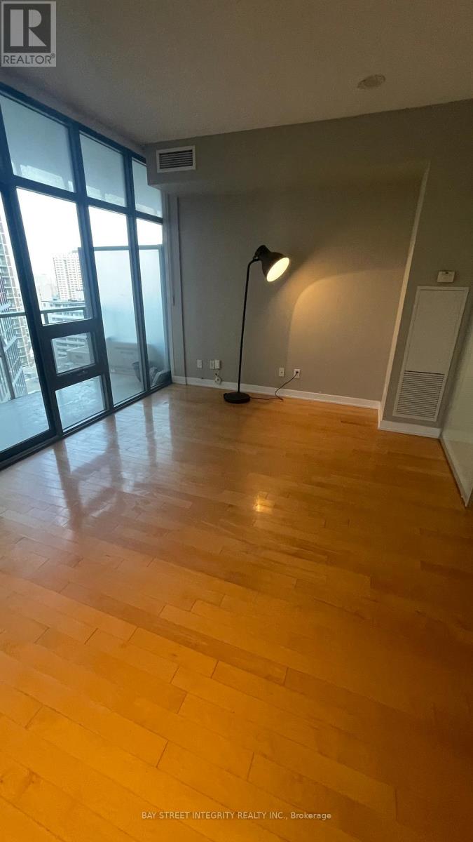 1512 - 33 Charles Street E, Toronto, Ontario  M4Y 0A2 - Photo 8 - C13598488