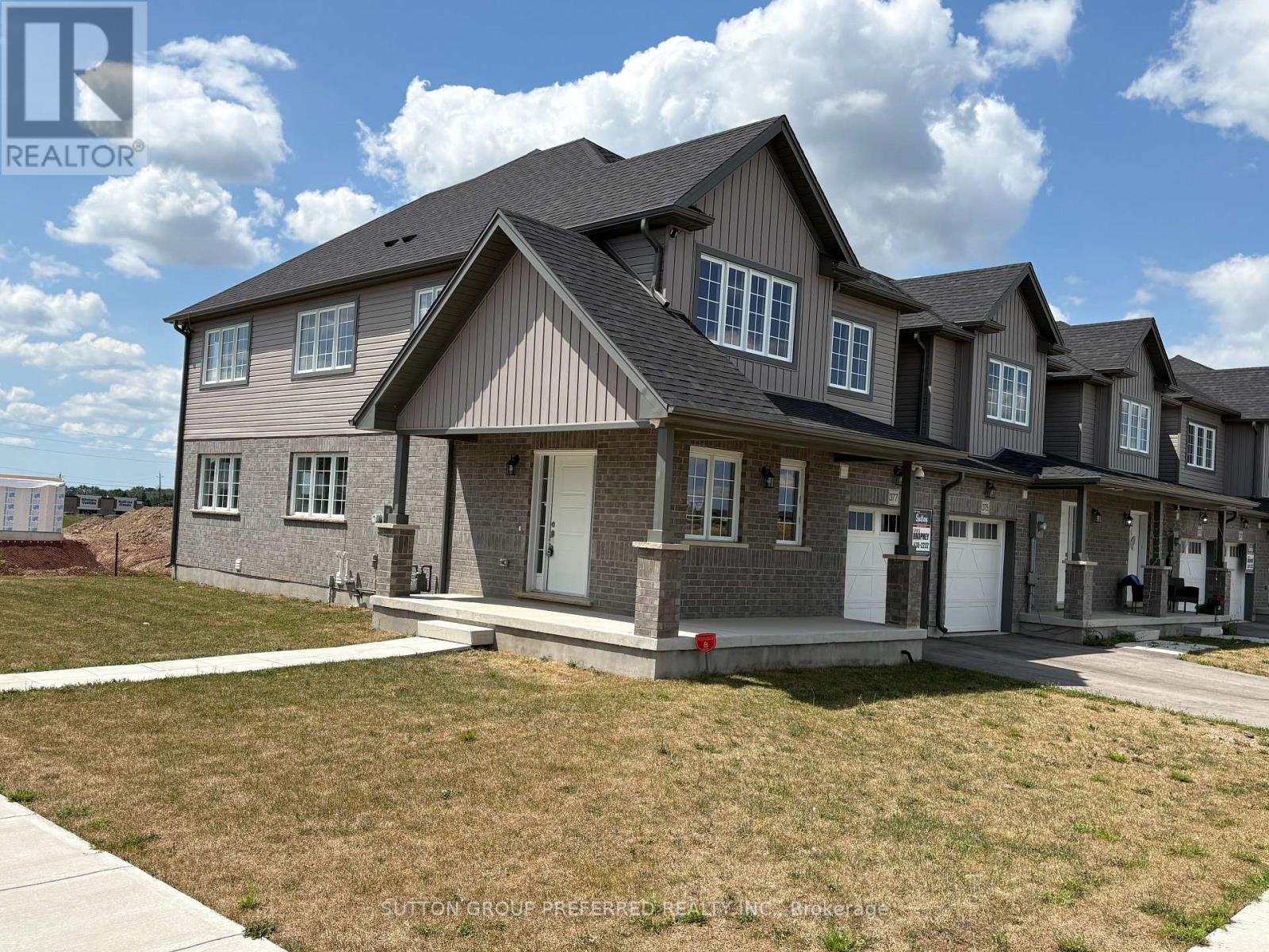 377 KENNINGTON WAY, London South, Ontario