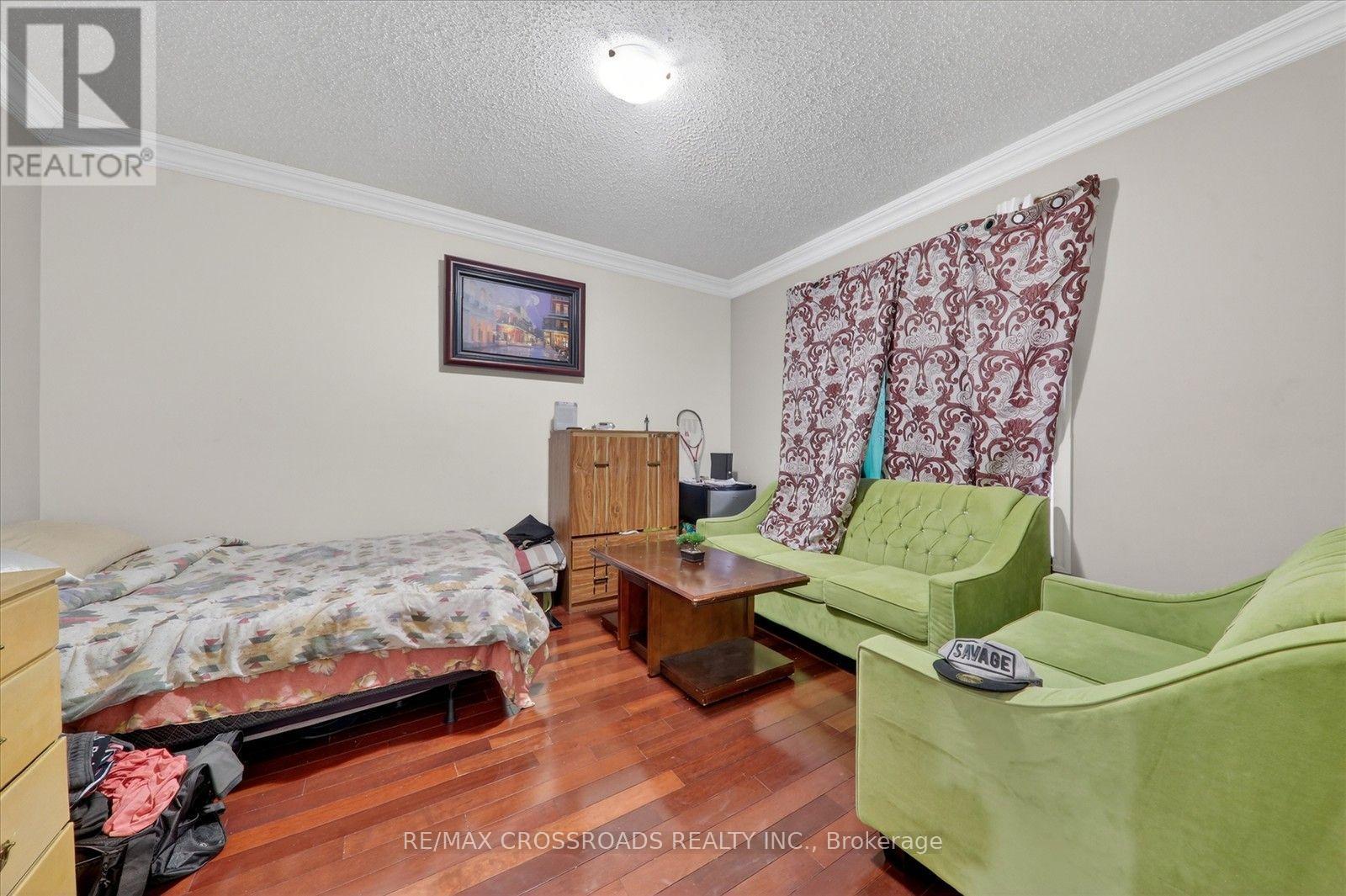 1626 Chilliwack Street, Oshawa, Ontario  L1K 0C4 - Photo 5 - E13598484