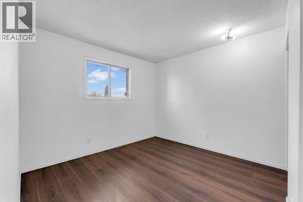 48 Millview Way Sw, Calgary, Alberta  T2Y 2W5 - Photo 28 - A2328329
