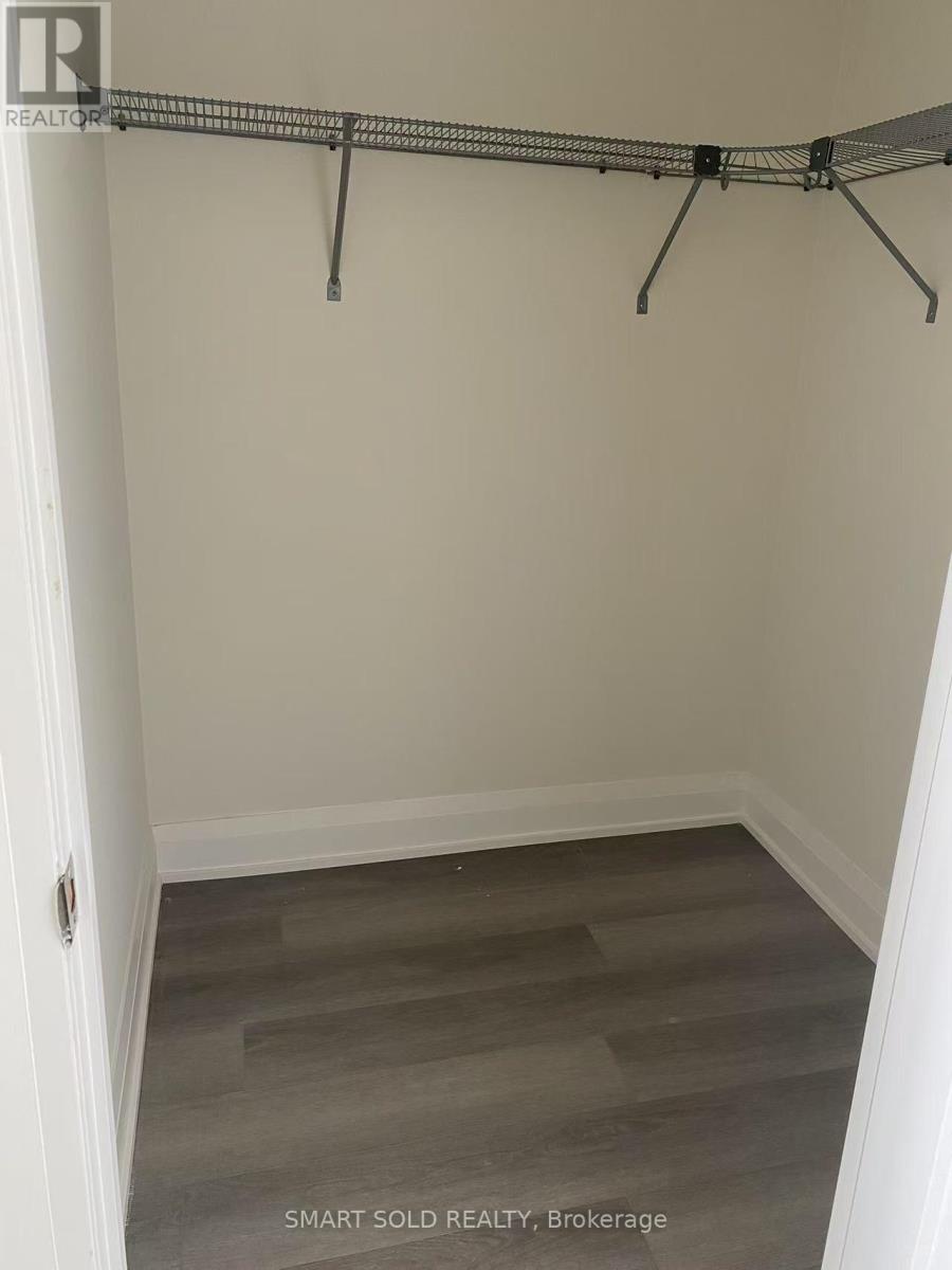 4302 - 8 Water Walk Drive, Markham, Ontario  L3R 6L4 - Photo 4 - N13598380