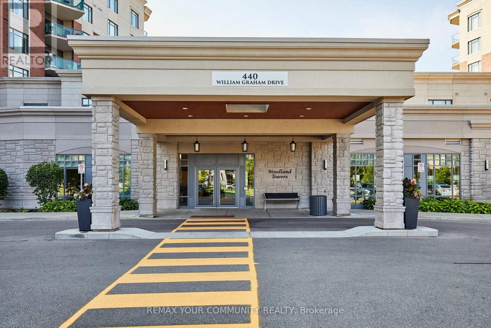 511 - 440 WILLIAM GRAHAM DRIVE, Aurora, Ontario