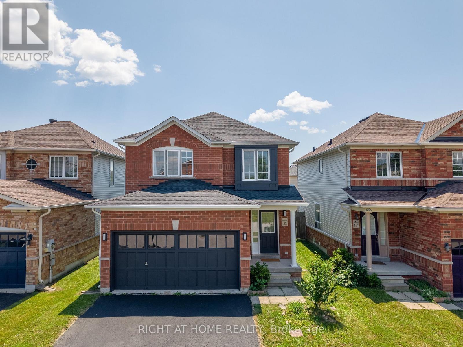 112 WHITE CRESCENT, Barrie, Ontario