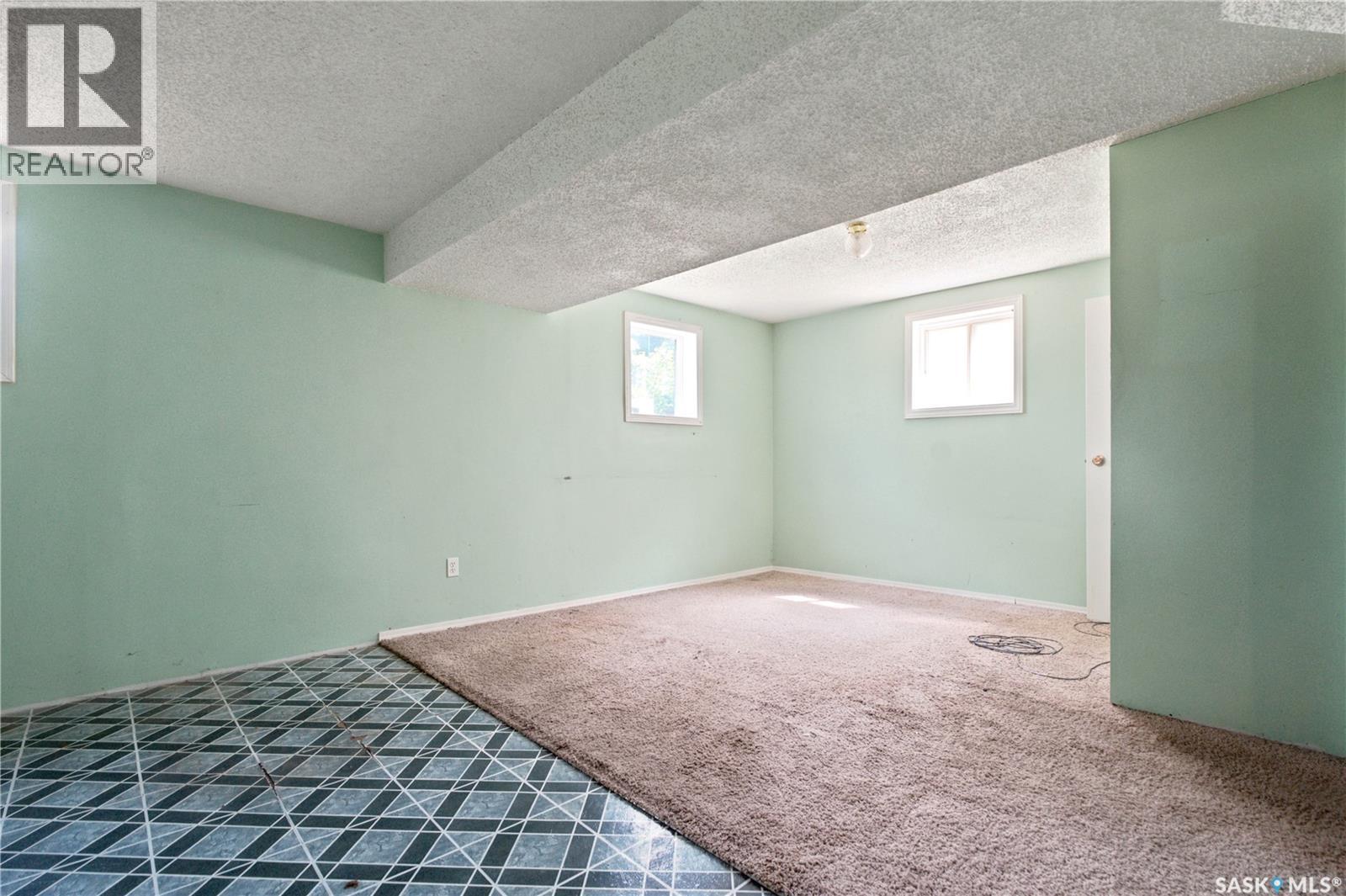 431 K Avenue N, Saskatoon, Saskatchewan  S7L 2M5 - Photo 20 - SK043483
