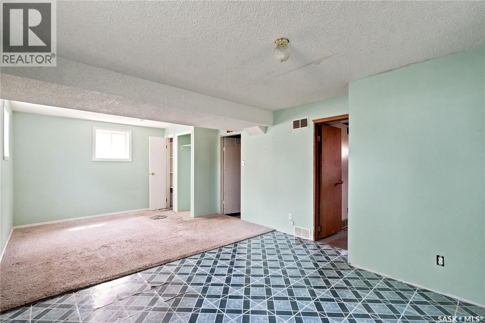 431 K Avenue N, Saskatoon, Saskatchewan  S7L 2M5 - Photo 22 - SK043483