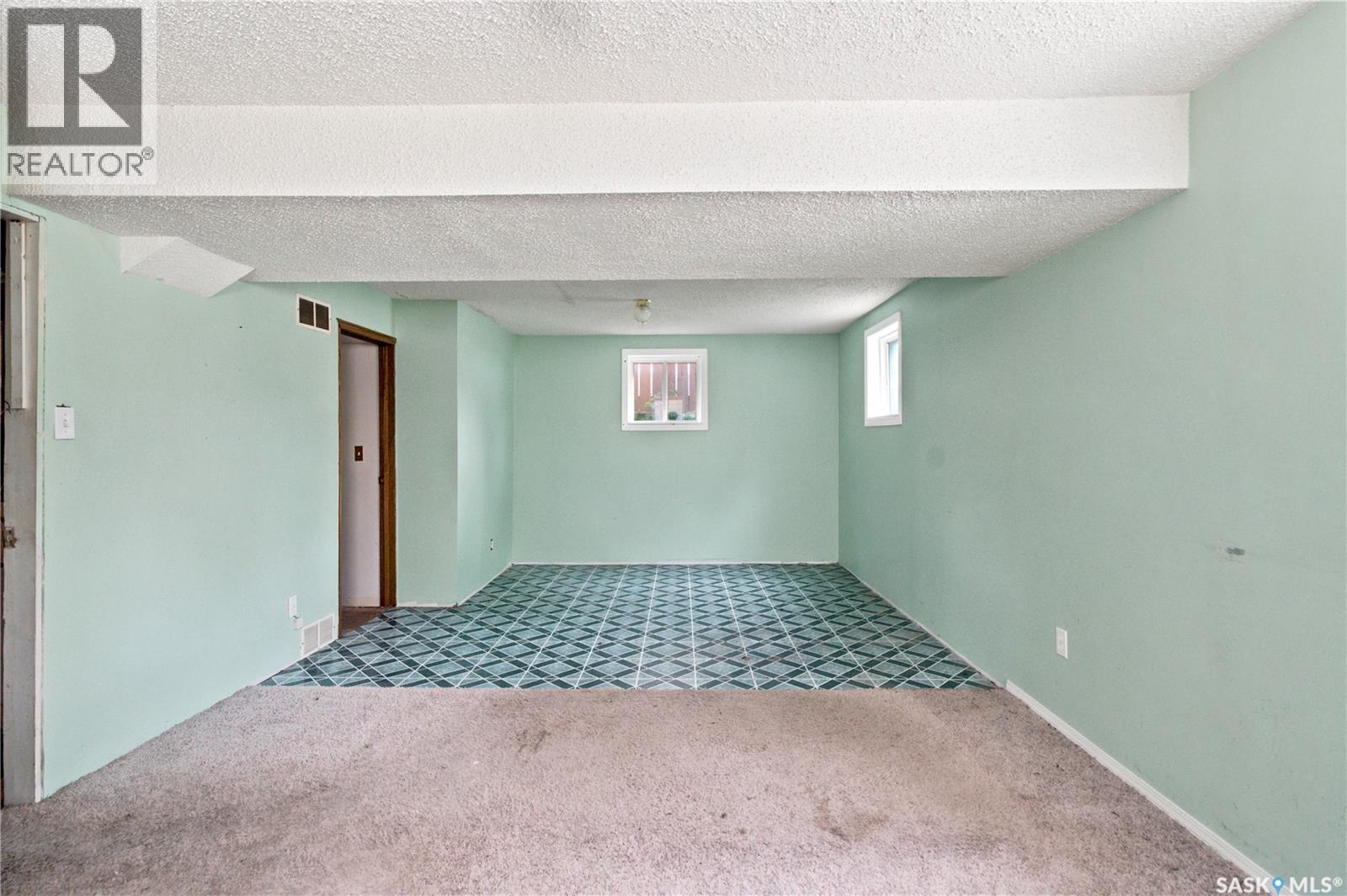 431 K Avenue N, Saskatoon, Saskatchewan  S7L 2M5 - Photo 23 - SK043483