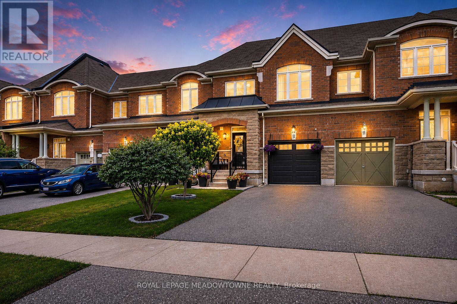 9 MCLAUGHLIN AVENUE, Milton, Ontario