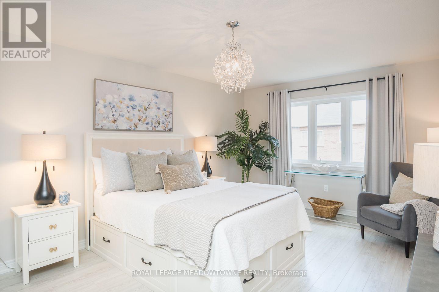 9 Mclaughlin Avenue, Milton, Ontario  L9T 7H3 - Photo 19 - W13598468