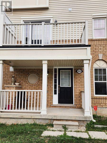 950 Burgess Gardens, Milton, Ontario  L9T 0K6 - Photo 2 - W13598482