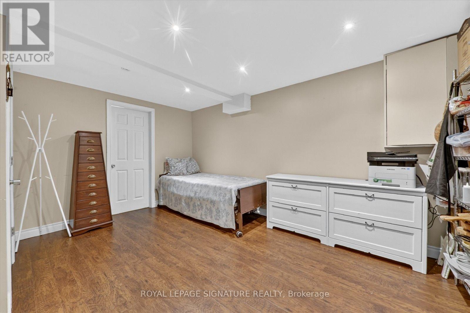 62 Massey Street, Brampton, Ontario  L6S 2W5 - Photo 42 - W13598512