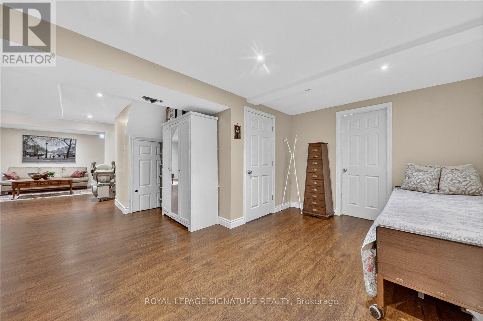 62 Massey Street, Brampton, Ontario  L6S 2W5 - Photo 43 - W13598512