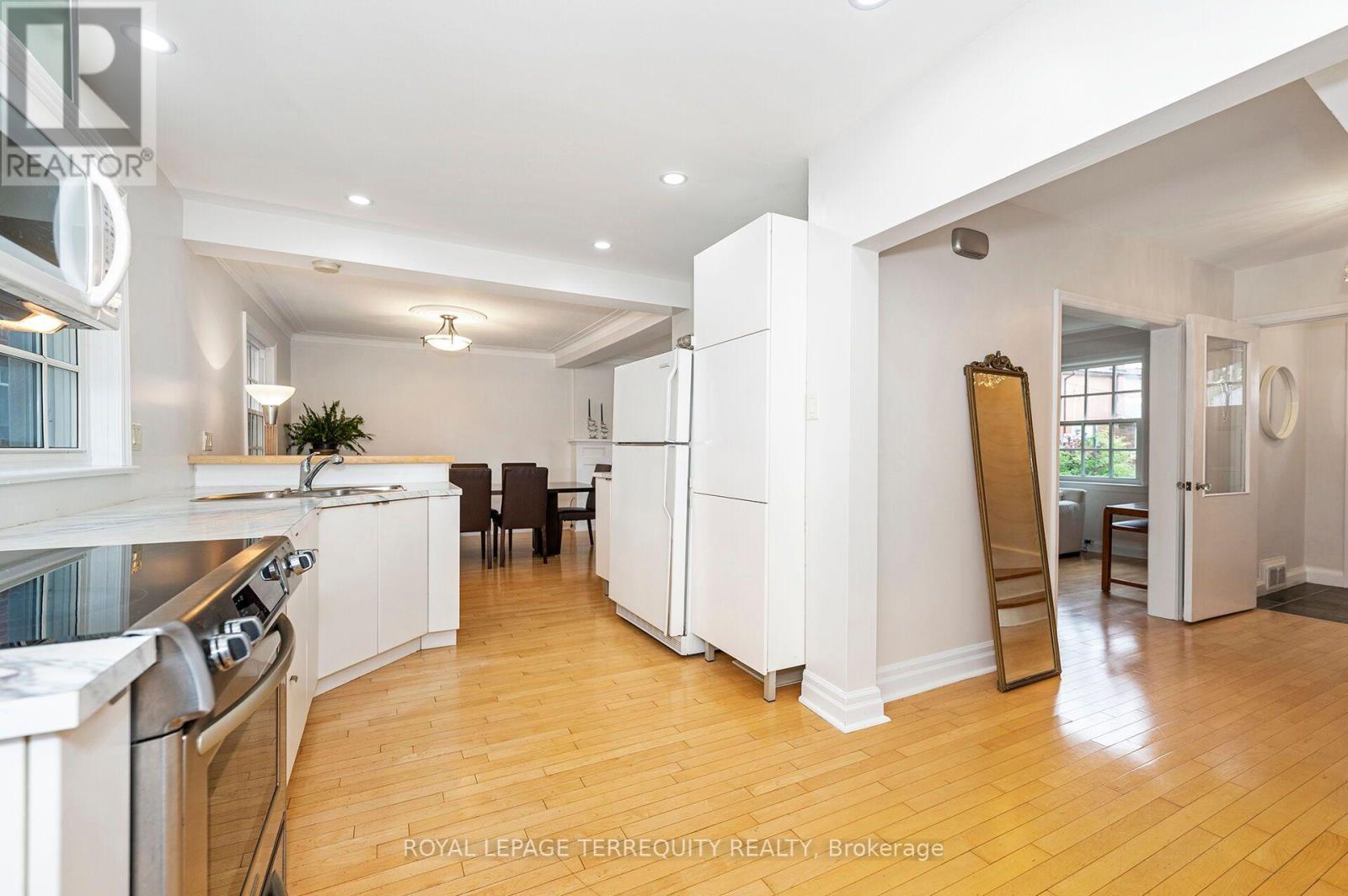 24 Rectory Road, Toronto, Ontario M9N 1P9 - Photo 14 - W13598514
