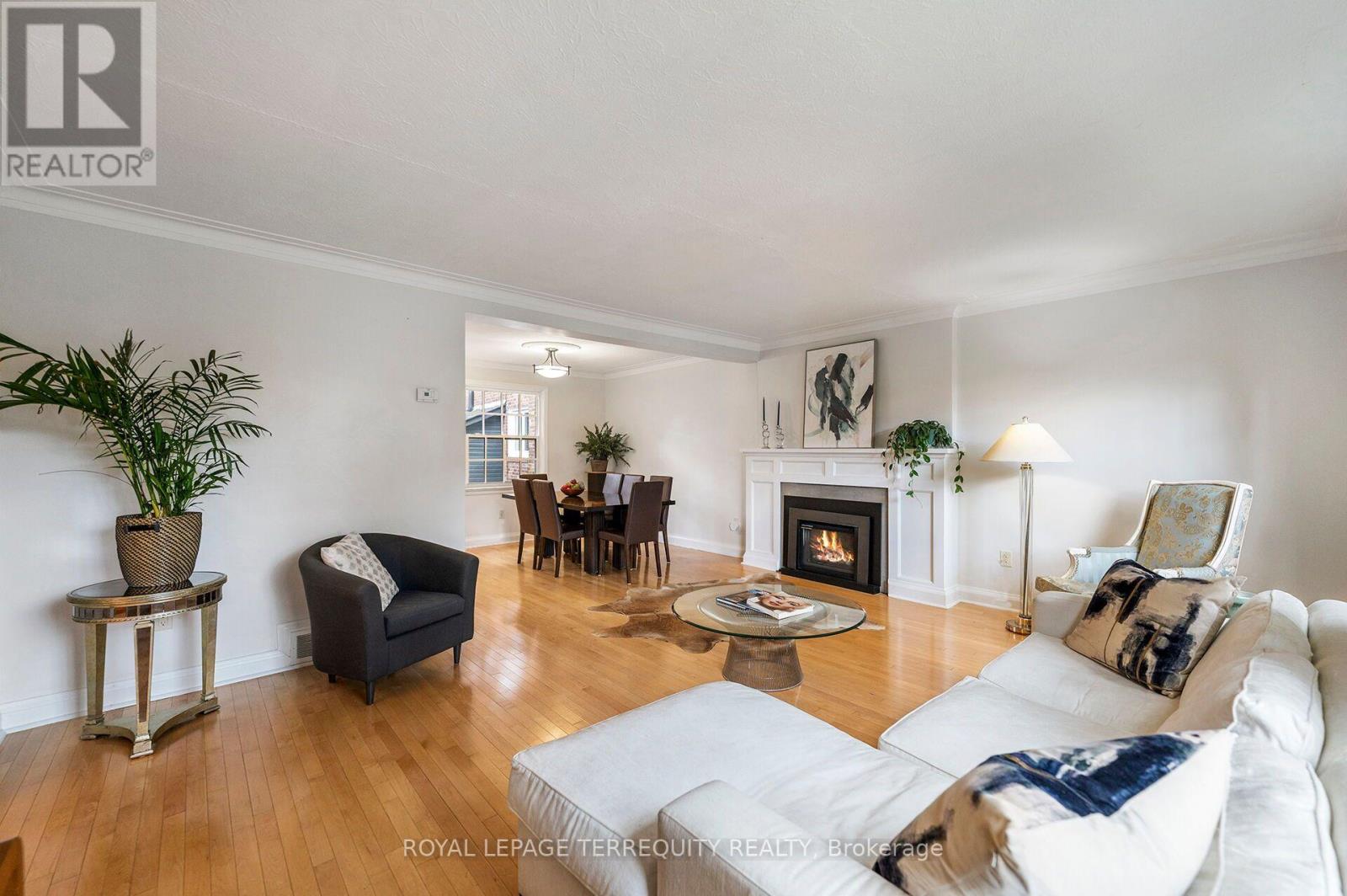 24 Rectory Road, Toronto, Ontario M9N 1P9 - Photo 7 - W13598514
