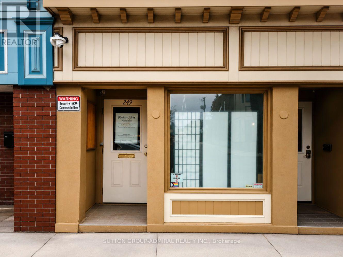 UNIT 101 - 249 DIVISION STREET, Cobourg, Ontario